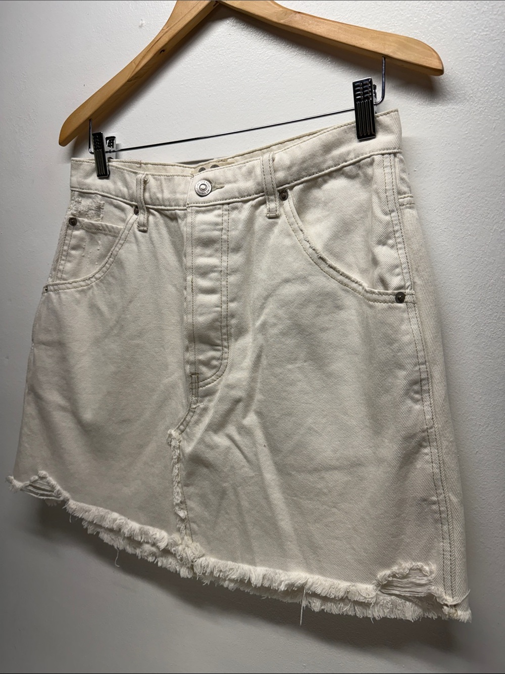 We The Free Brea Cutoff Skirt Midi Cotton Distressed Denim Button Fly White 30 - Picture 3 of 10